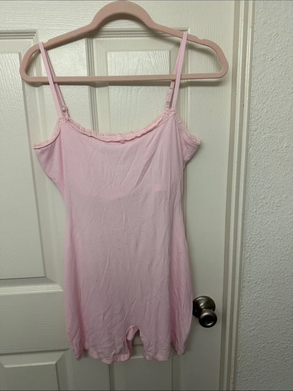 Skims Light Pink Lace-Trim Sleep Romper